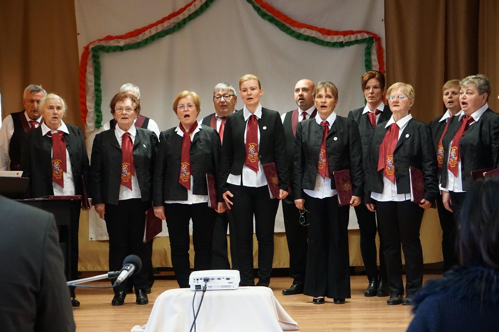 A Borsodsziráki Bartók Béla Hagyományőrző Egyesület X. Dalos Találkozója-videó