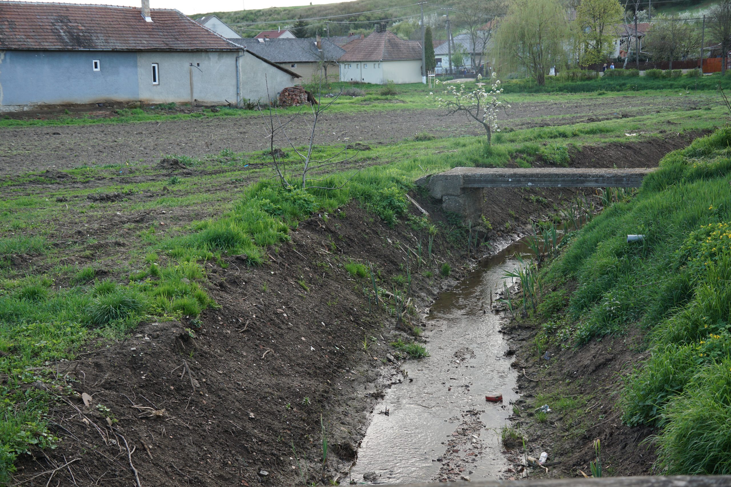 Felszíni csapadékvíz elvezetés kiépítése Ziliz községben