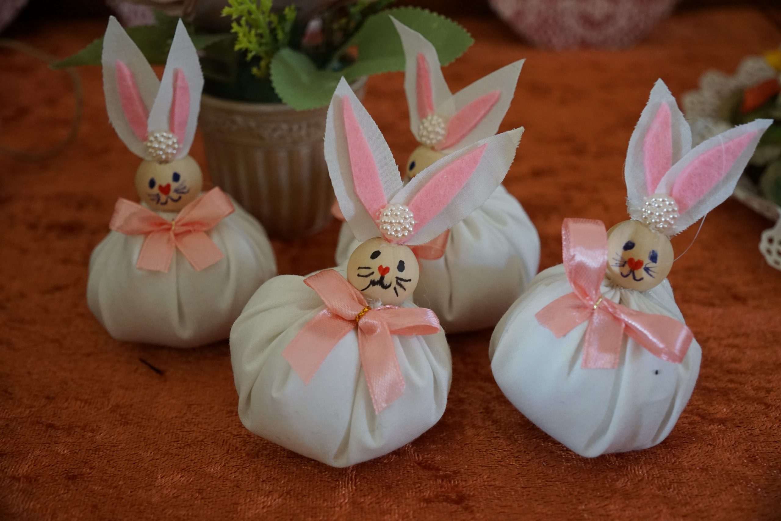 Húsvéti kiállítást (és vásárt) szervezett a Sajókazai Őszikék Nyugdíjas Egyesület