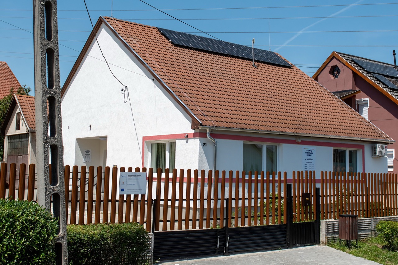 Kazincbarcikán befejeződött a Gépész utcai orvosi rendelő felújítása