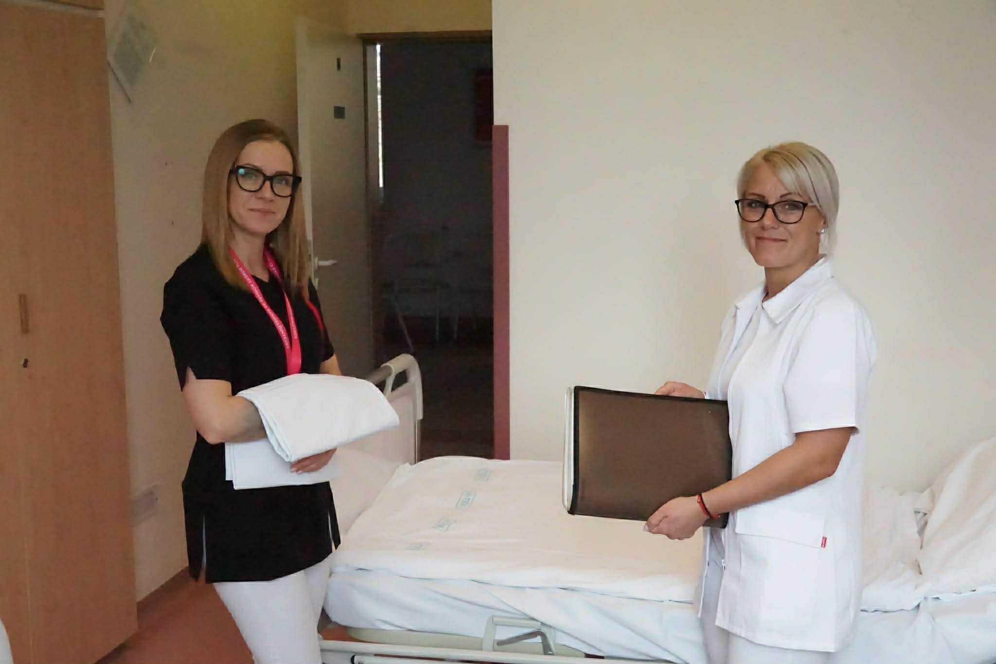 Horkay Andreával és Hajdu Angélával, az edelényi kórház ápolóival beszélgettünk hivatásuk szépségeiről, nehézségeiről