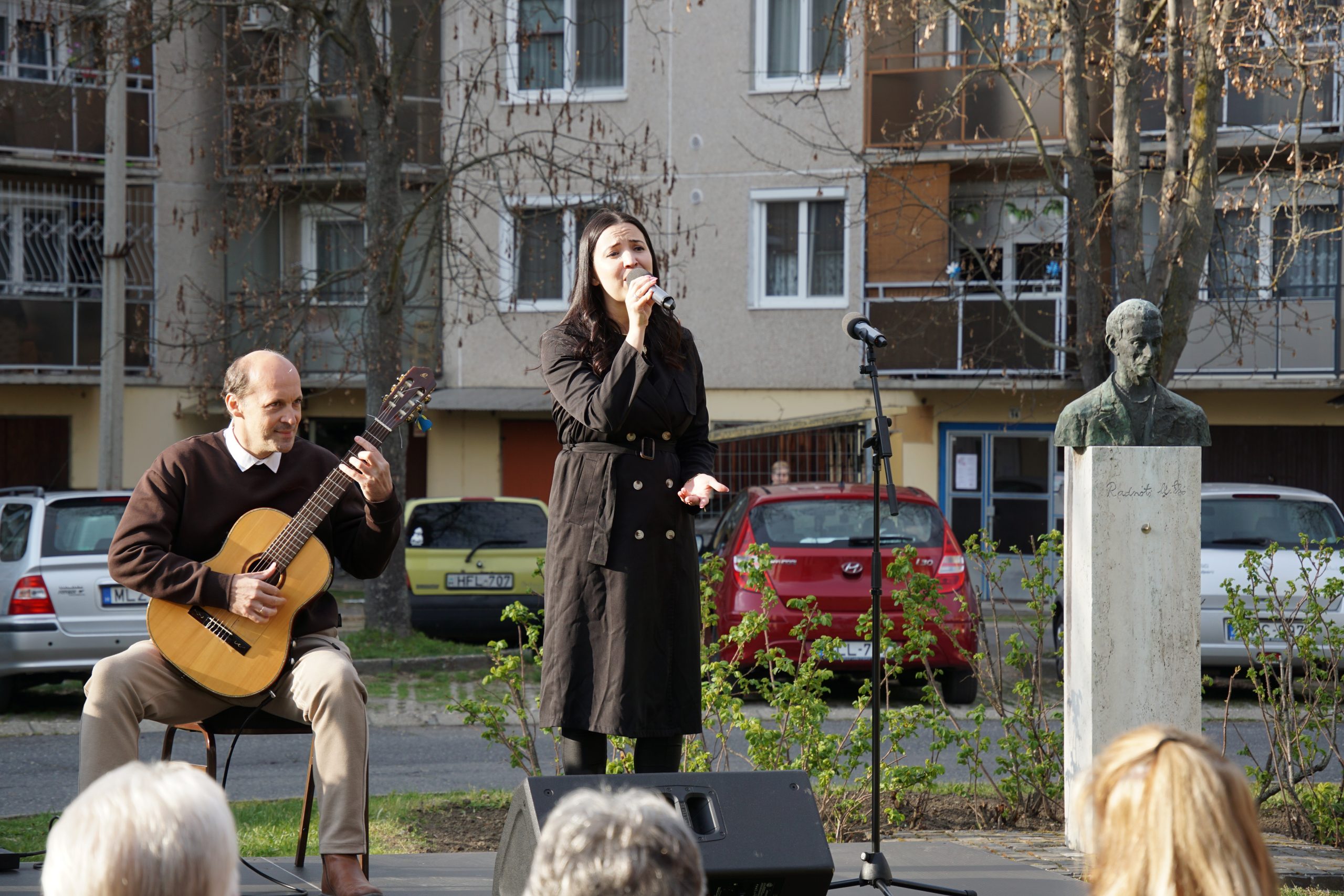 SZERETHETŐ ÉS ÉRDEKES VOLT A KÖLTÉSZET NAPJA KAZINCBARCIKÁN